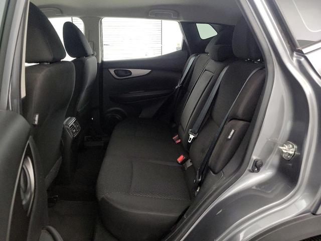Photo of 2020 Gray Nissan Rogue Sport