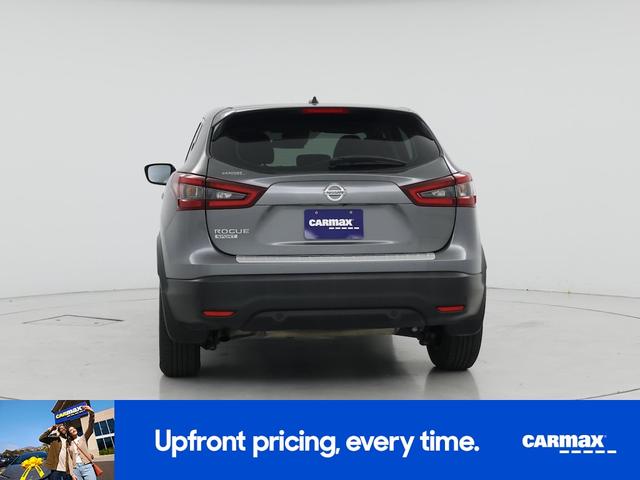 Photo of 2020 Gray Nissan Rogue Sport