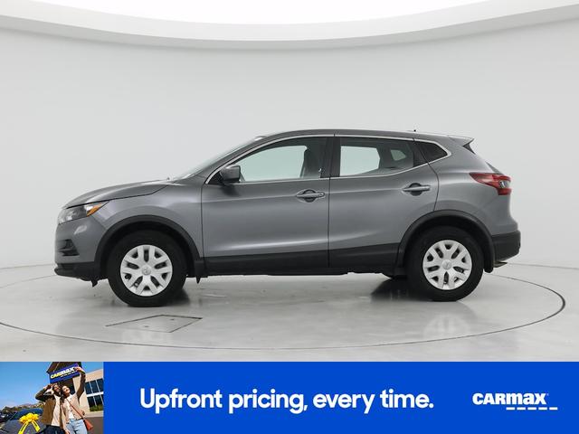 Photo of 2020 Gray Nissan Rogue Sport