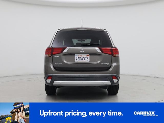 Photo of 2016 Brown Mitsubishi Outlander