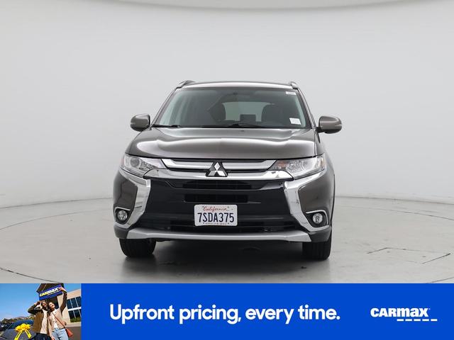 Photo of 2016 Brown Mitsubishi Outlander