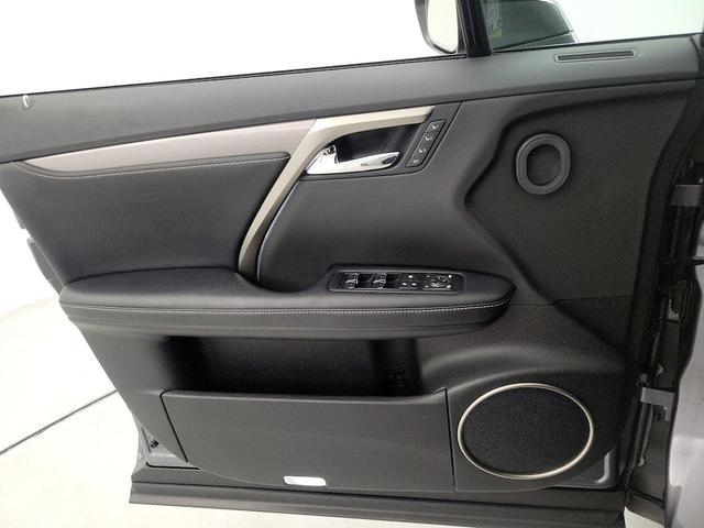 Photo of 2016 Gray Lexus RX 350
