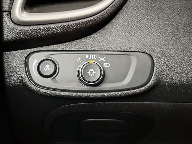 Photo of 2020 Gray Chevrolet Trax