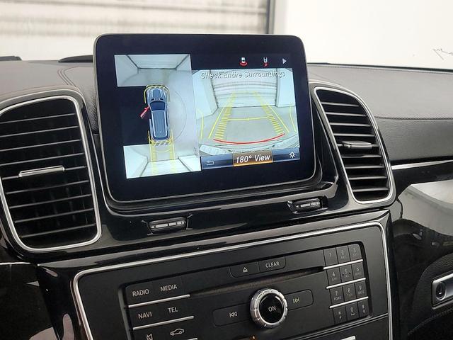 Photo of 2017 Gray Mercedes-Benz GLE 400