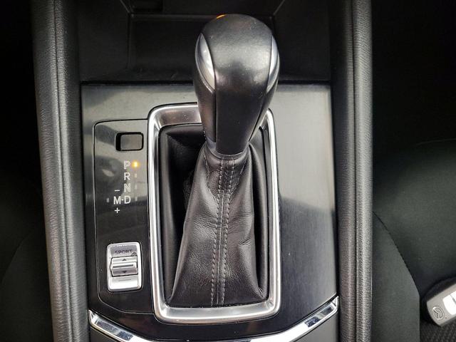 Photo of 2019 White Mazda CX-5