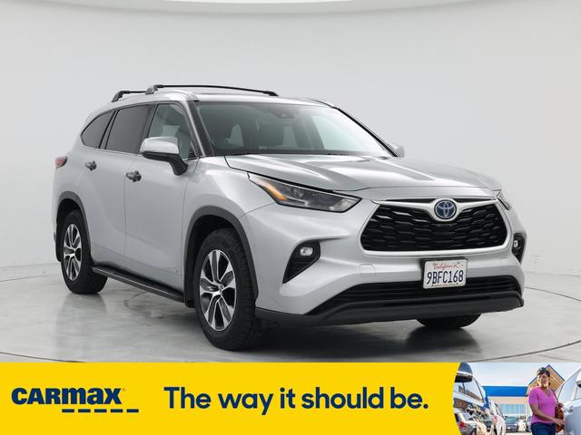 2022 Toyota Highlander Hybrid