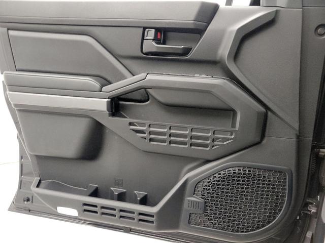 Photo of 2024 Black Toyota Tacoma