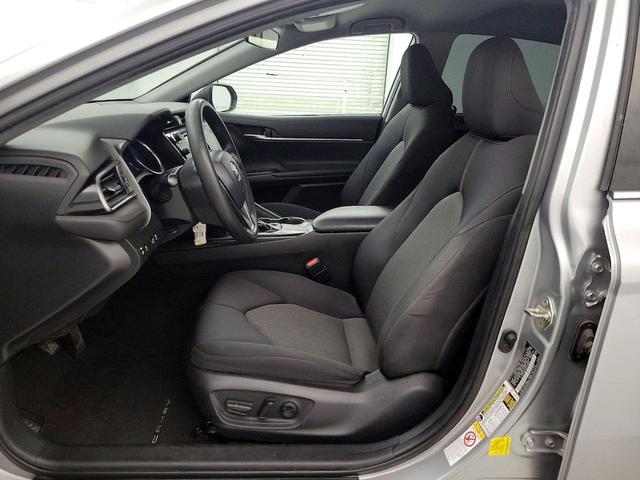 Photo of 2019 Silver Toyota Camry