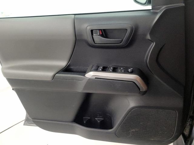 Photo of 2020 Gray Toyota Tacoma