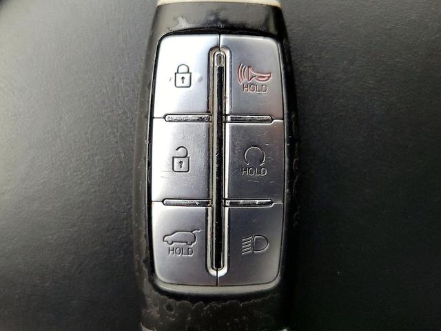 Photo of 2022 Blue Genesis GV70