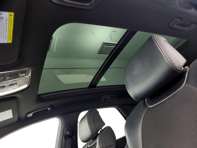 Photo of 2022 Blue Genesis GV70