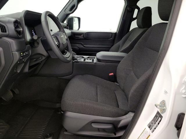 Photo of 2025 White Toyota Land Cruiser