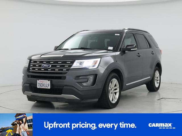Photo of 2017 Gray Ford Explorer