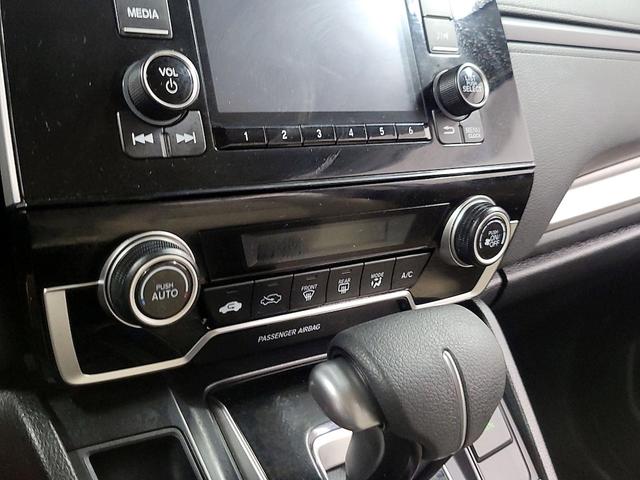 Photo of 2019 White Honda CR-V