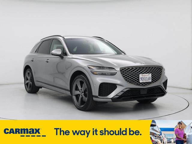 2023 Genesis Gv70