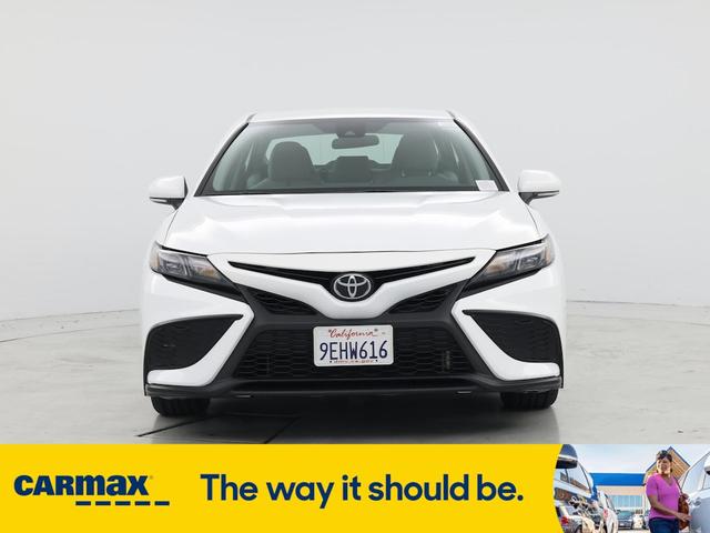 Photo of 2023 White Toyota Camry