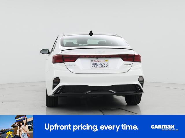 Photo of 2024 White Kia Forte