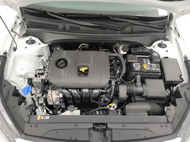 Photo of 2024 White Kia Forte