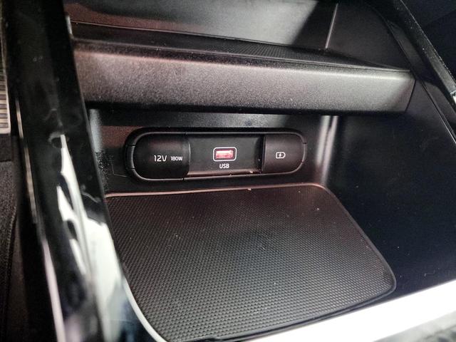 Photo of 2024 White Kia Forte