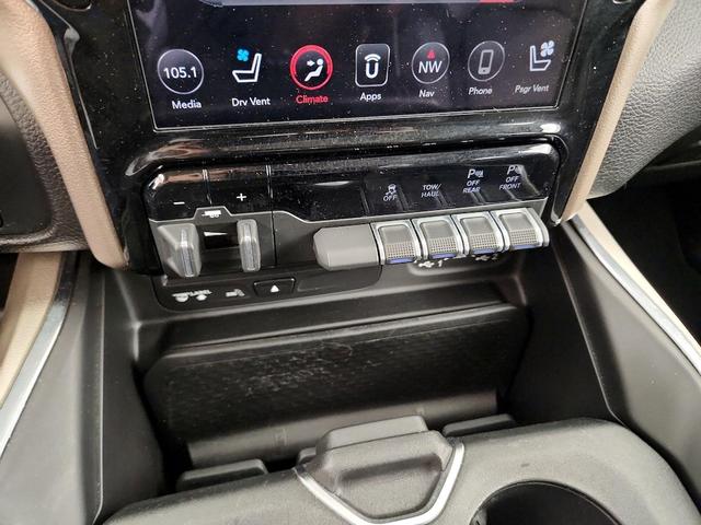 Photo of 2019 White RAM 1500