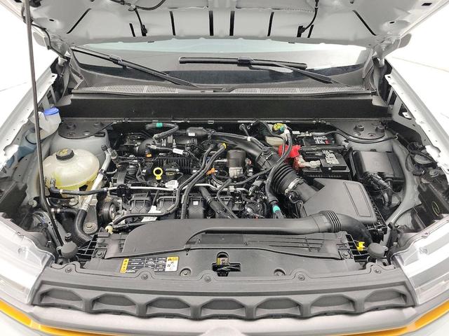 Photo of 2023 White Ford Maverick