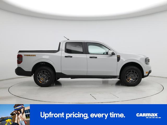 Photo of 2023 White Ford Maverick
