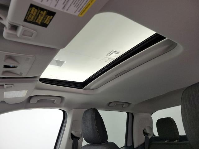 Photo of 2023 White Ford Maverick