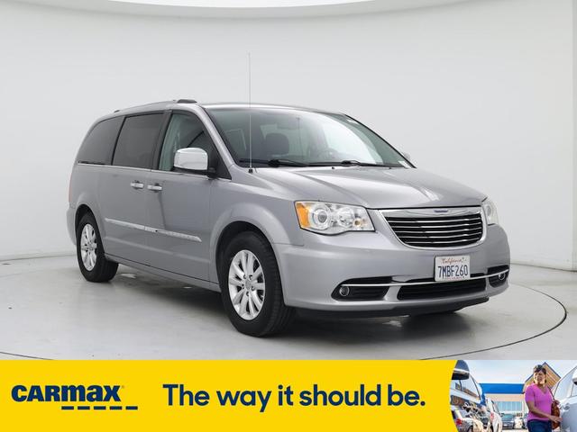 2015 Chrysler Town & Country