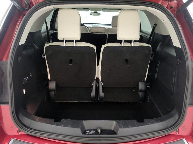 Photo of 2018 Red Ford Explorer