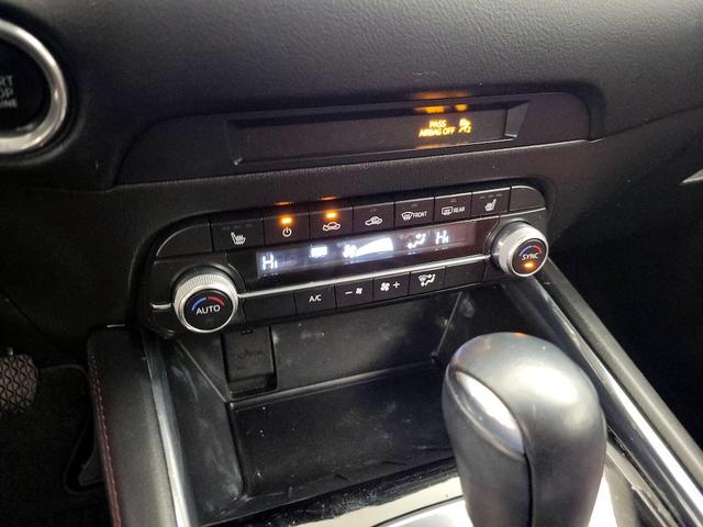 Photo of 2022 Gray Mazda CX-5