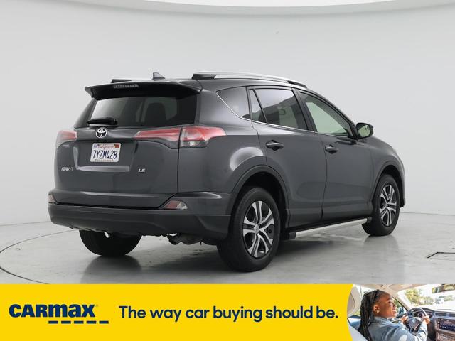 Photo of 2016 Black Toyota RAV4