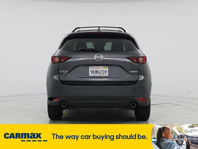 Photo of 2018 Gray Mazda CX-5