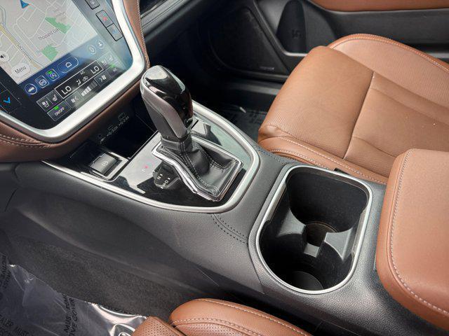 Photo of 2023 Crystal White Pearl Subaru Outback