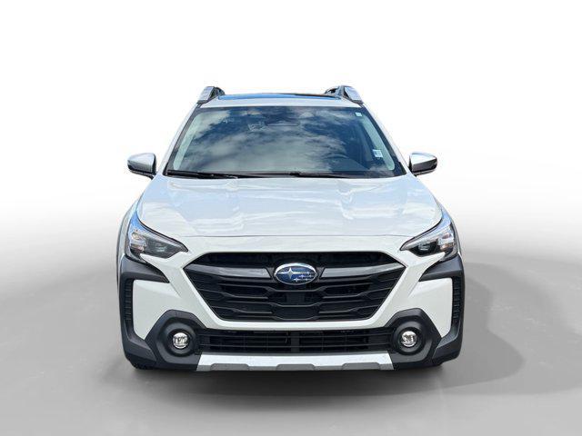 Photo of 2023 Crystal White Pearl Subaru Outback