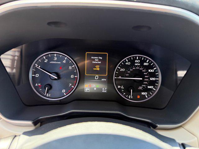 Photo of 2025 WHITE PEARL Subaru Outback