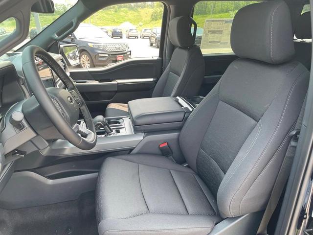 Photo of 2025 Blue Ford F-150