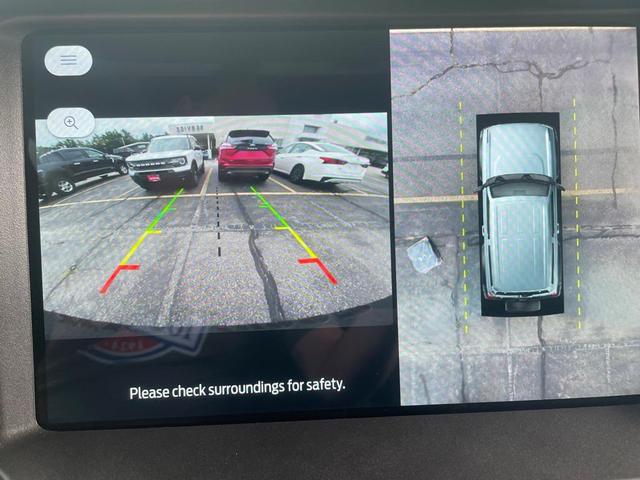 Photo of 2025 Azure Gray Metallic Ford Bronco
