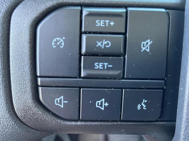 Photo of 2025 Oxford White Ford F-250