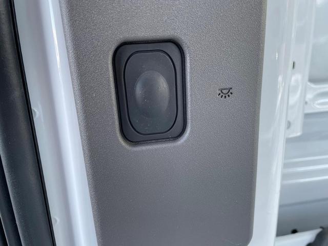 Photo of 2024 Oxford White Ford Transit-150