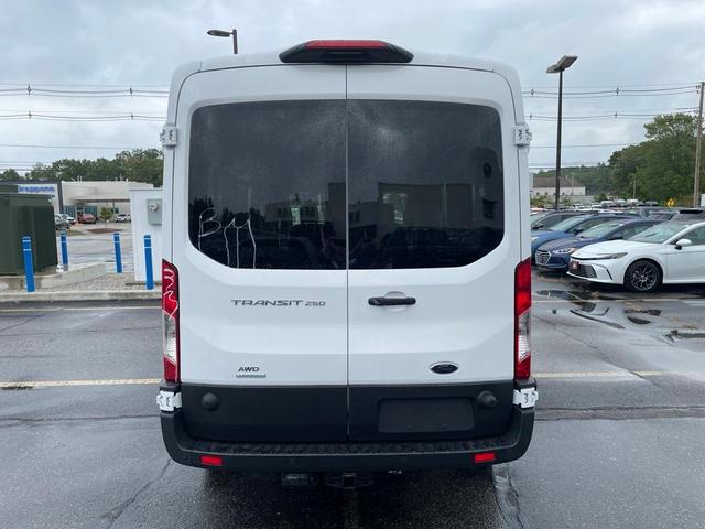 Photo of 2025 Oxford White Ford Transit-250