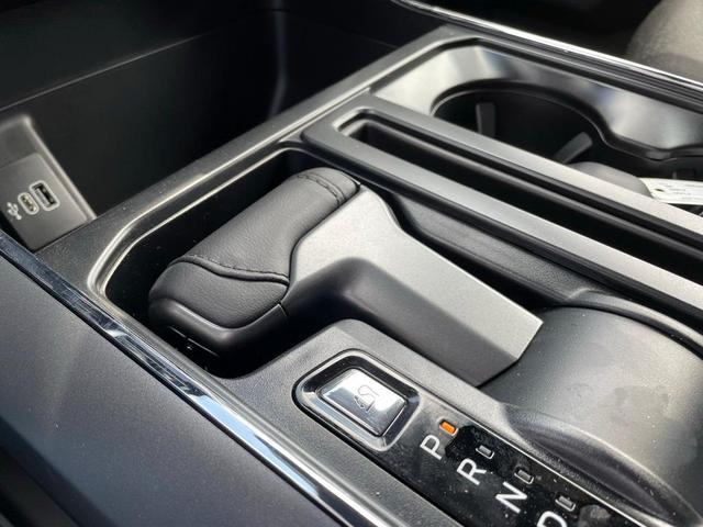 Photo of 2025 Iconic Silver Ford F-150