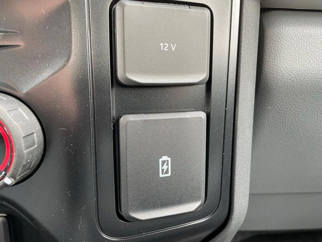 Photo of 2025 Oxford White Ford F-350