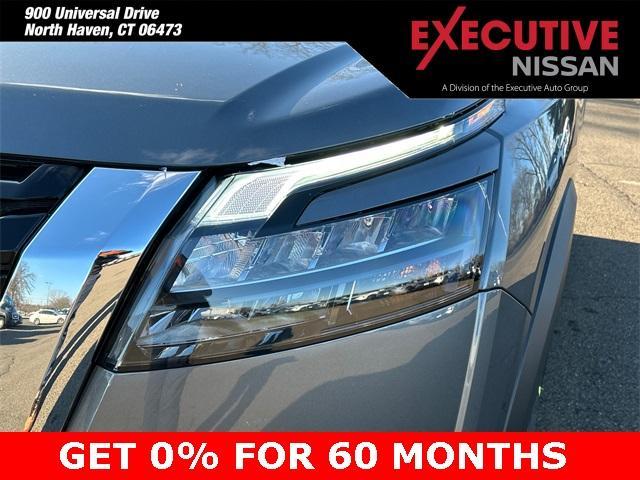 Photo of 2025 Gun Metallic Nissan Pathfinder