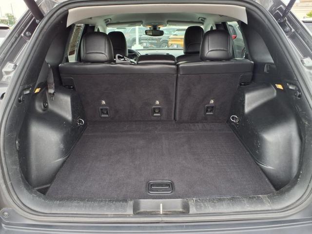 Photo of 2019 Granite Crystal Clearcoat Metallic Jeep Cherokee