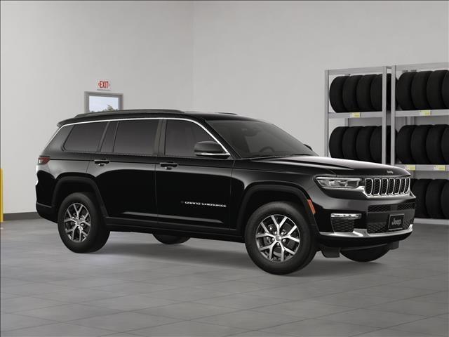 Photo of 2025 Diamond Black Jeep Grand Cherokee L