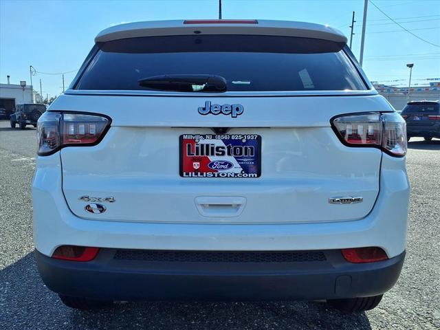 Photo of 2024 Bright White Clearcoat Jeep Compass