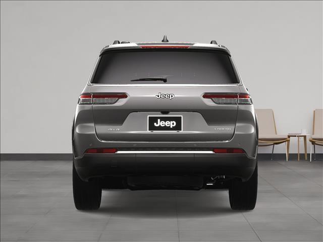 Photo of 2024 Metallic Jeep Grand Cherokee L