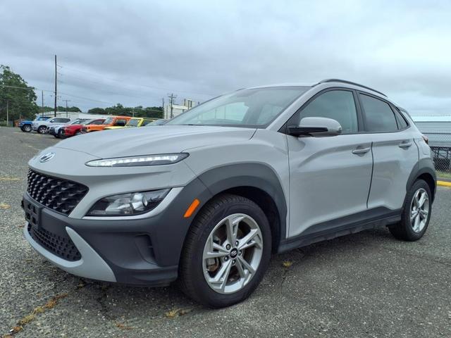 Photo of 2023 Cyber Silver Hyundai KONA