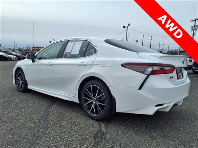 Photo of 2023 Ice Toyota Camry