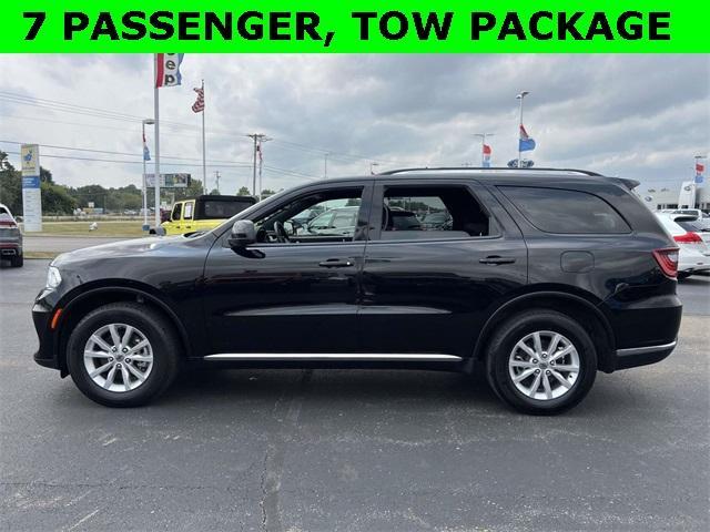 Photo of 2023 DB Black Crystal Clearcoat Dodge Durango
